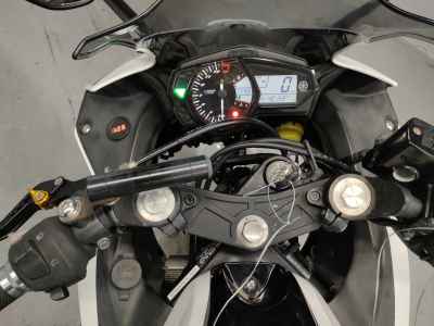 Yamaha YZF-R25 2017