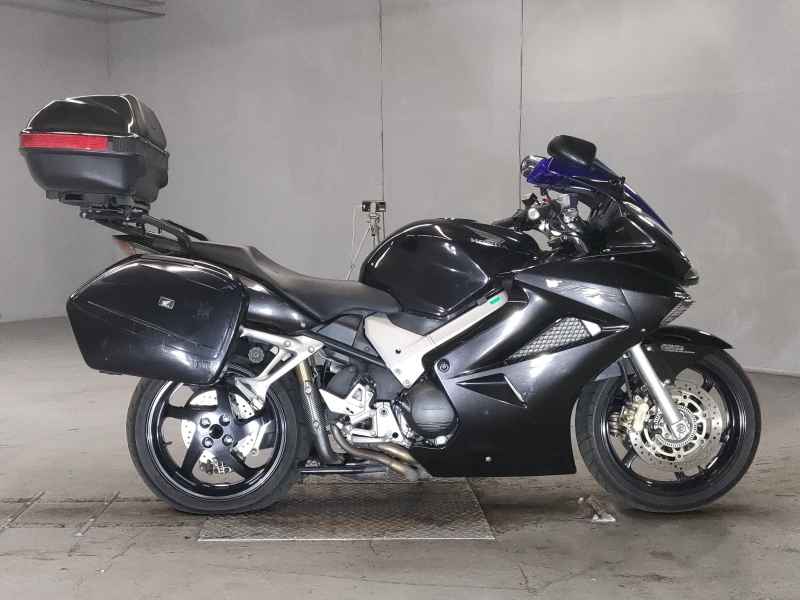 Honda VFR800F 2006