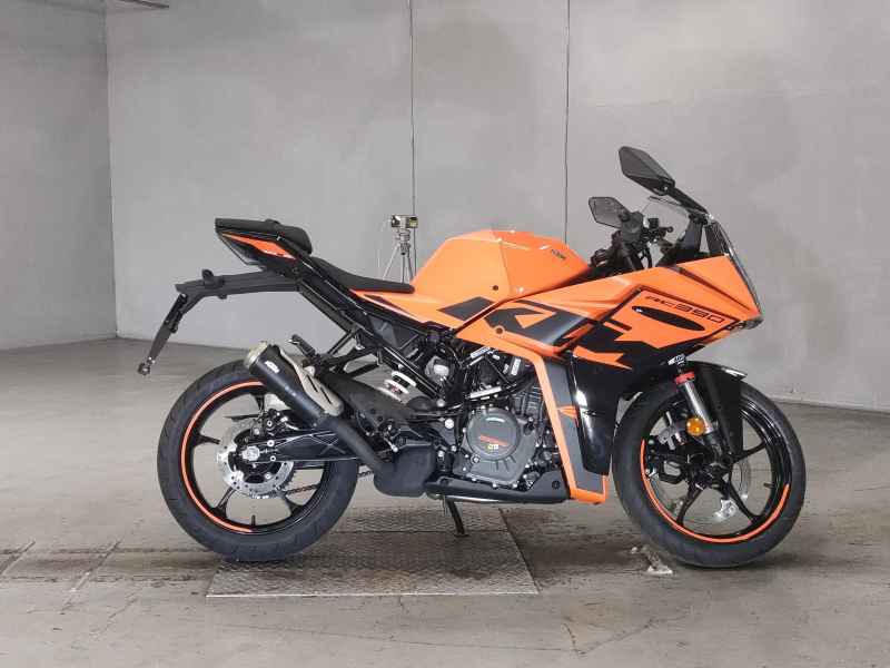 KTM RC 390 2022