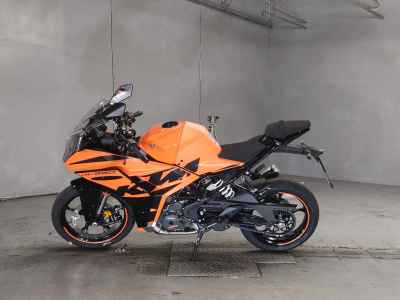KTM RC 390 2022