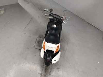 Suzuki Gemma 250