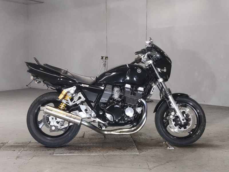 Yamaha XJR400 2005