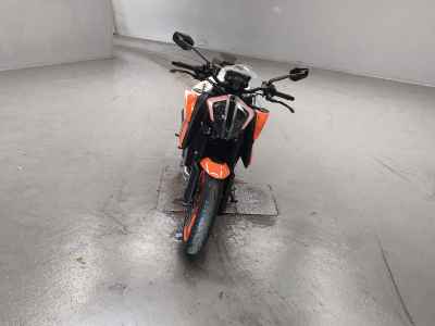 KTM 1290 Super Duke R 2022