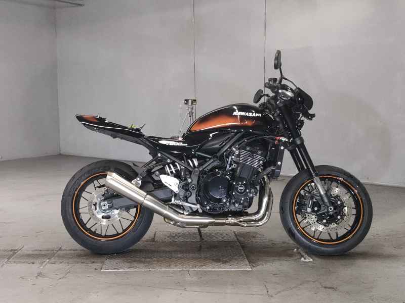 Kawasaki Z900RS Cafe 2021