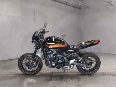 Kawasaki Z900RS Cafe 2021