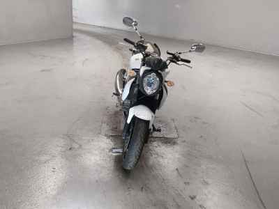 Suzuki Gladius SFV400