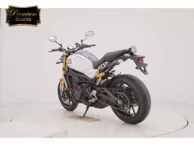 Yamaha XSR900 2016