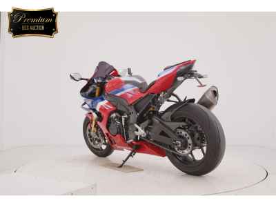 Honda CBR1000RR SP 2024
