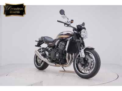 Kawasaki Z900RS 2025