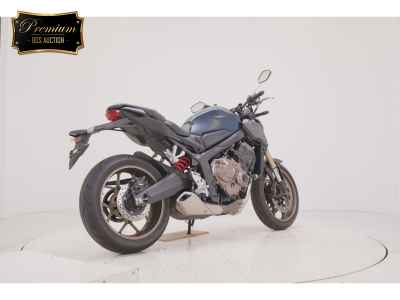 Honda CB650R 2024