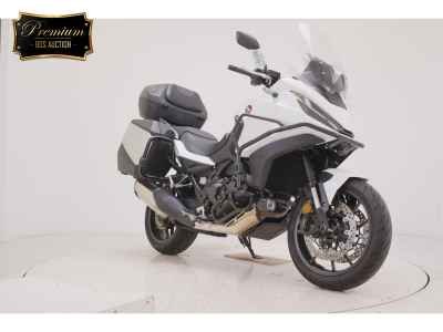 Honda NT1100 2022