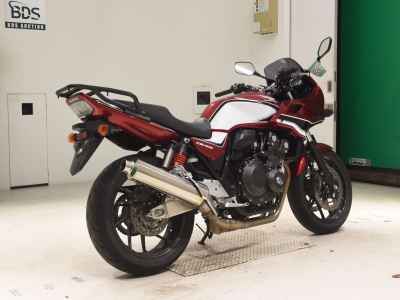 Honda CB400 Super Boldor 2022