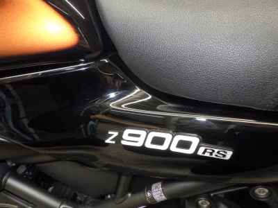 Kawasaki Z900RS 2021