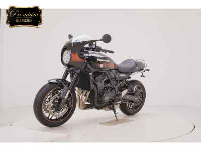 Kawasaki Z900RS 2021