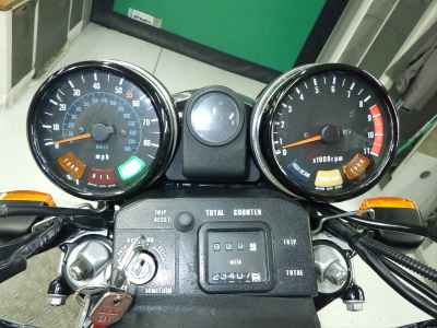 Kawasaki Z1000 2023