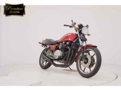 Kawasaki Z1000 2023