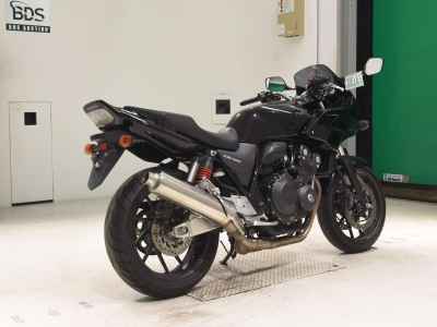 Honda CB400 Super Boldor 2020