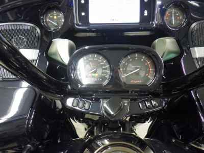 Harley-Davidson Road Glide FLTRXSE1923 CVO 2022