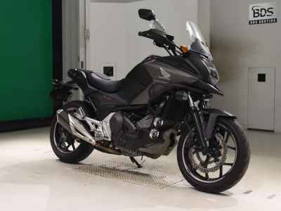 Honda NC750X DCT 2020