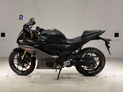 Yamaha YZF-R25 2019