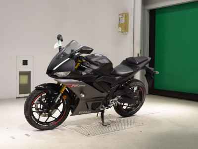 Yamaha YZF-R25 2019