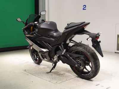 Yamaha YZF-R25 2019