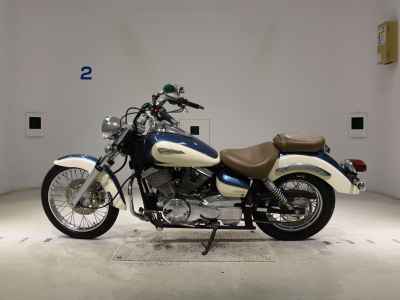 Yamaha XVS250 Drag Star 2012