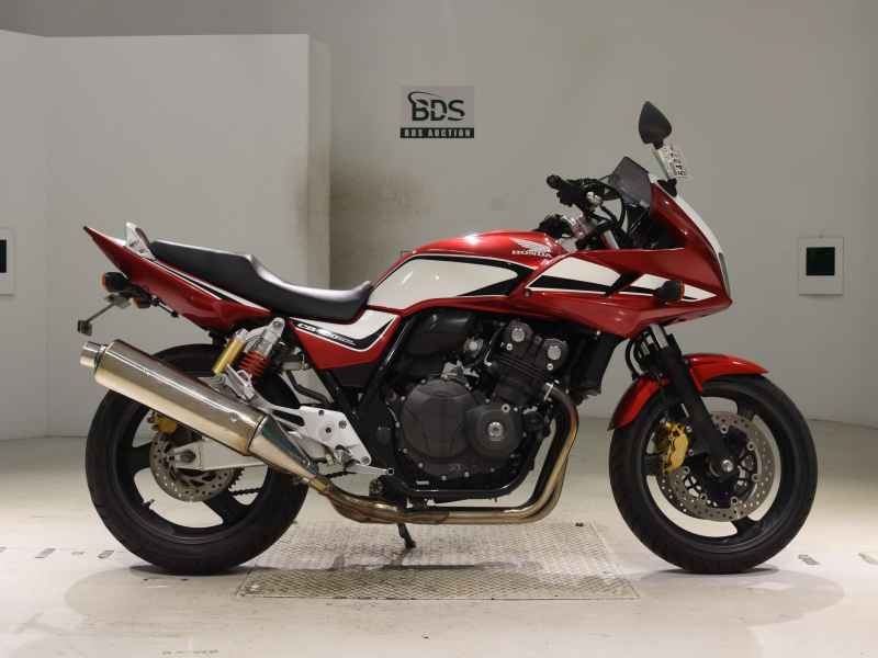 Honda CB400SFV Boldor 2011