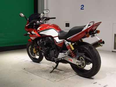 Honda CB400SFV Boldor 2011