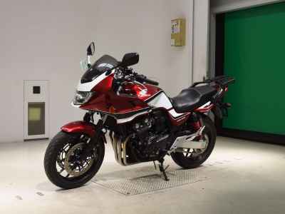 Honda CB400 Super Boldor 2018