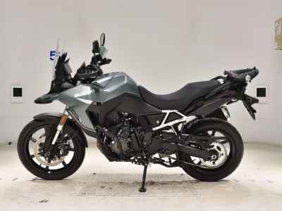 Suzuki V-Strom 800 2024