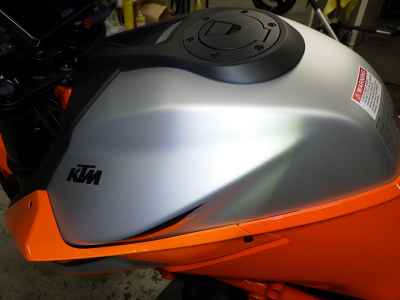 KTM 1290 Super Duke R 2023