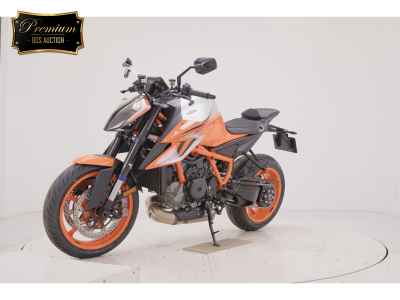 KTM 1290 Super Duke R 2023