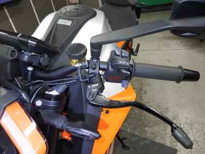 KTM 1290 Super Duke R 2023