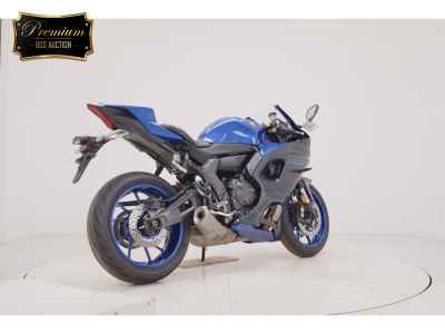 Yamaha YZF-R7 2023