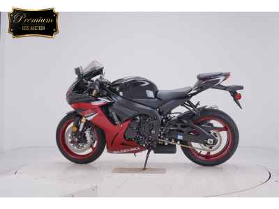 Suzuki GSX-R750 2019