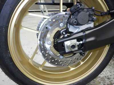Yamaha XSR900 2025