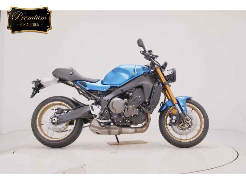 Yamaha XSR900 2025