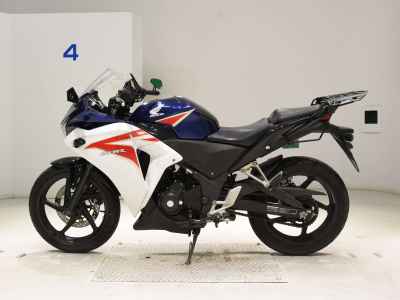 Honda CBR250R 2013