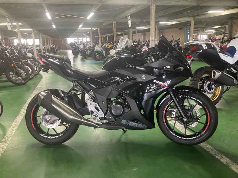 Suzuki GSX250R