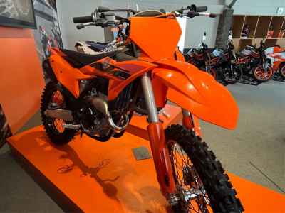 KTM 250 SX-F 2025