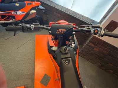 KTM 250 SX-F 2025