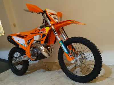 KTM 125 Duke 2025