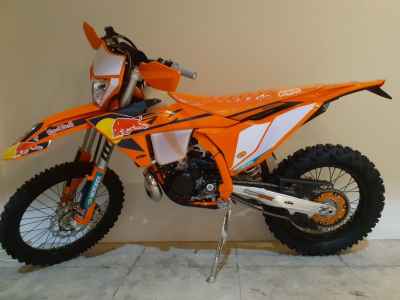 KTM 125 Duke 2025