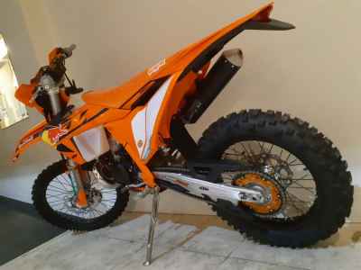 KTM 125 Duke 2025