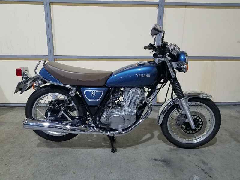 Yamaha SR400 2020