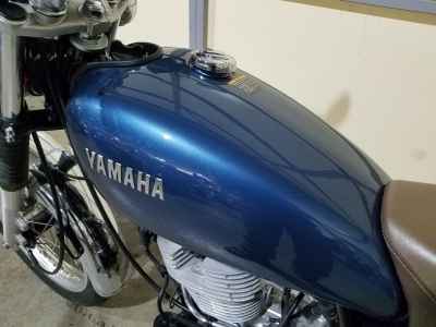 Yamaha SR400 2020