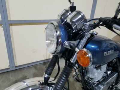Yamaha SR400 2020