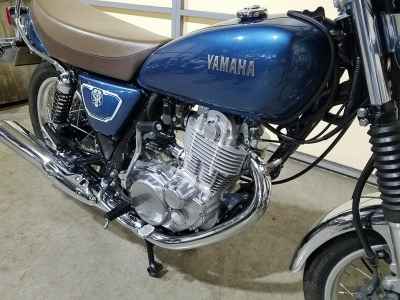 Yamaha SR400 2020