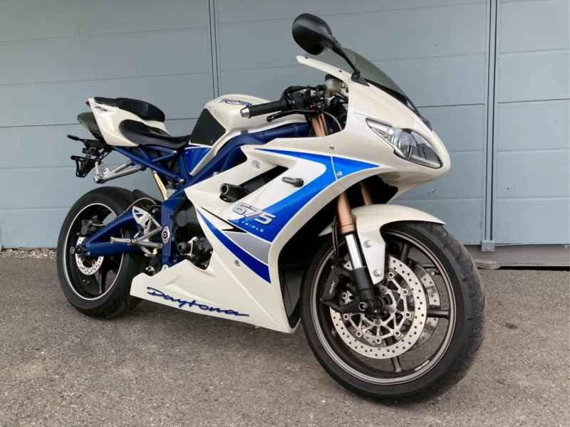 Triumph Daytona 675SE 2010